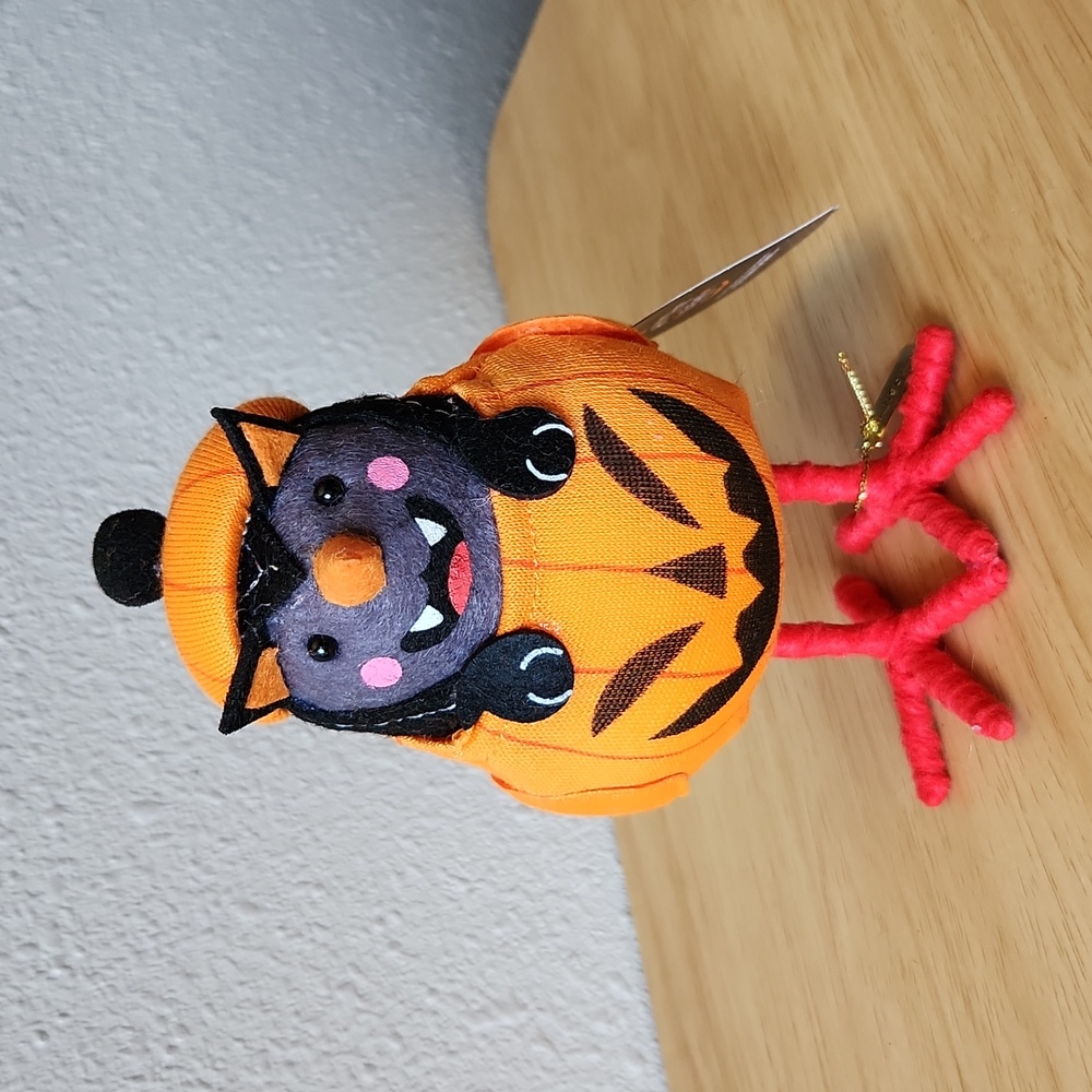 Hyde & EEK! Featherly Friends Halloween Bird Pawson Black Cat in a Pumpkin NWT